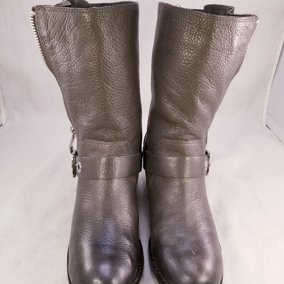 VINCE CAMUTO WALT BIG STUDS BUCKLE ZIPPER GRAY LEATHER WOMEN BOOTS 8.5B/38.5 - Picture 10 of 11